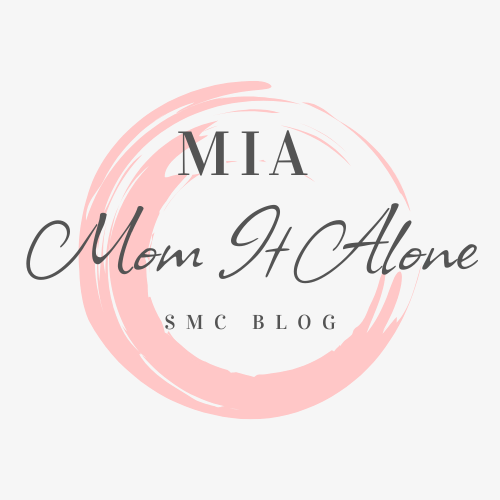 Mom It Alone Logo